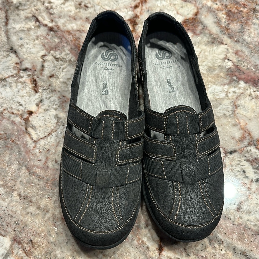 Cloudsteppers by Clarks slip on shoes size 9.5 New without tags